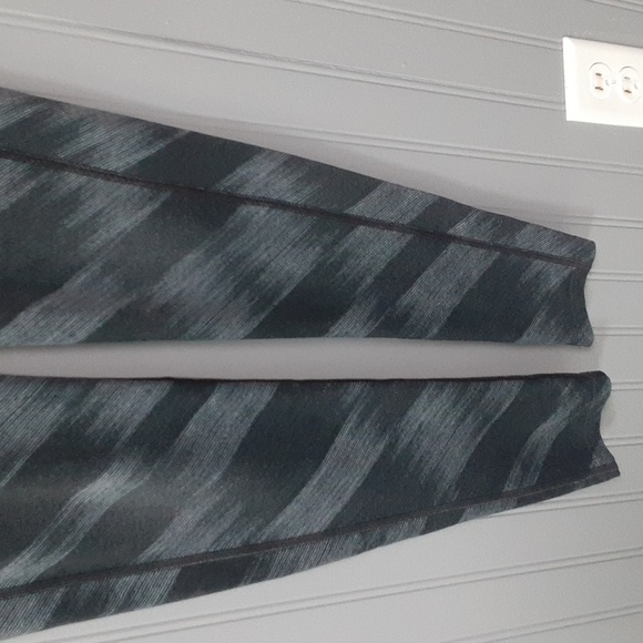 Reebok Leggings - Picture 7 of 11